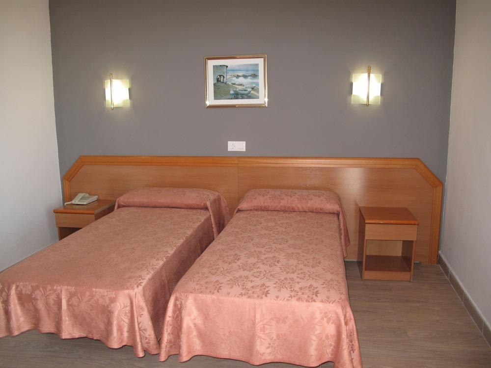 Hotel Reymar Malgrat de Mar Bagian luar foto