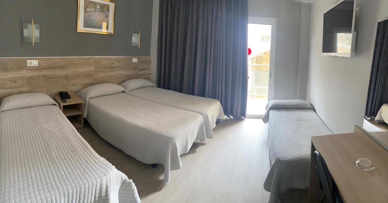 Hotel Reymar Malgrat de Mar Bagian luar foto