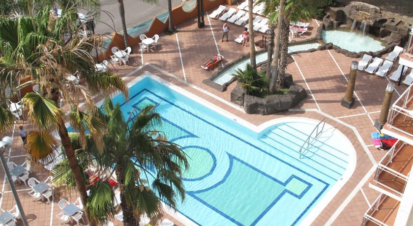 Hotel Reymar Malgrat de Mar Bagian luar foto