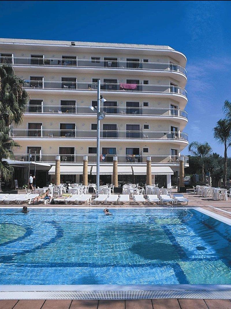 Hotel Reymar Malgrat de Mar Bagian luar foto