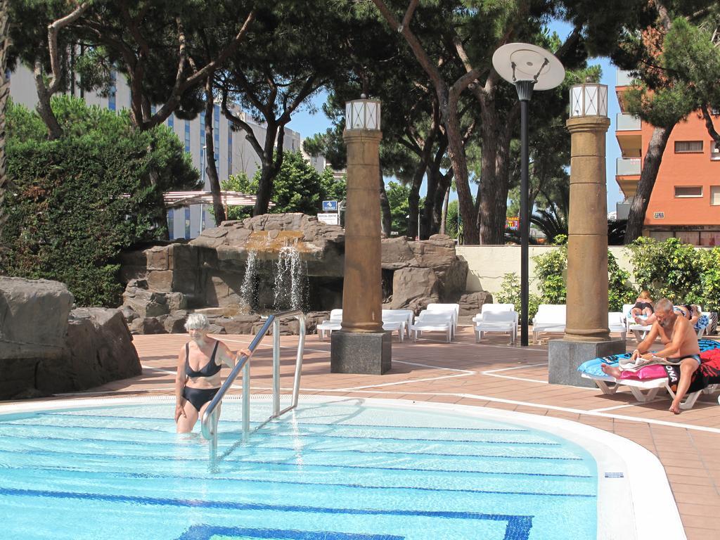 Hotel Reymar Malgrat de Mar Bagian luar foto